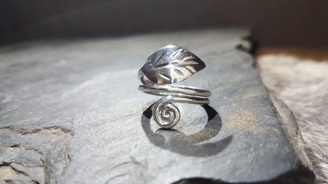 Handmade Pure Silver Elvish Leaf Ring - The Carnutian Workshop